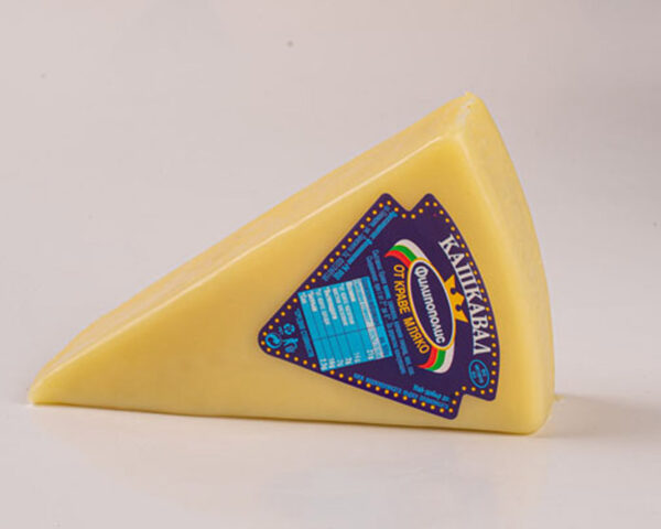Kashkaval from cow’s milk 300G ℮